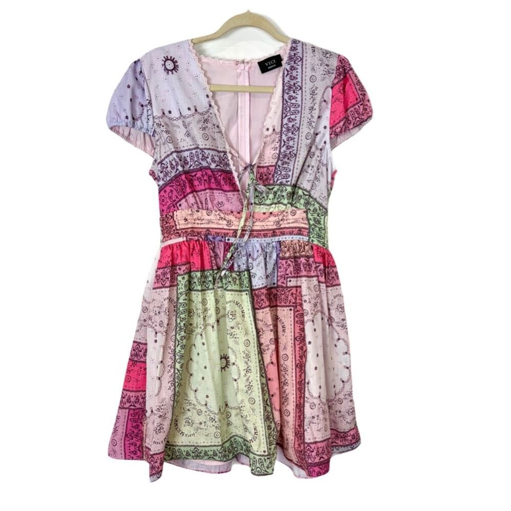 VICI Spring Days Abstract Colorblock Mini Dress Pink Patchwork Ruffle Medium m - Picture 2 of 16